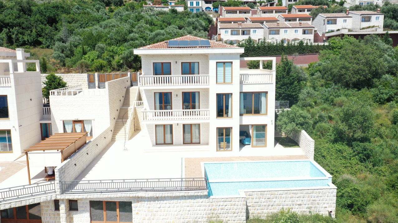 City main photo