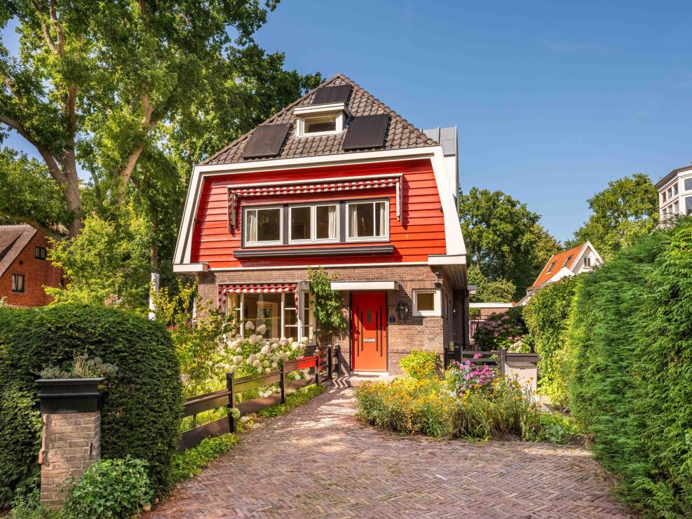 Bergen (Holanda del Norte) photo