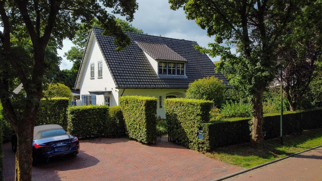 Laren photo