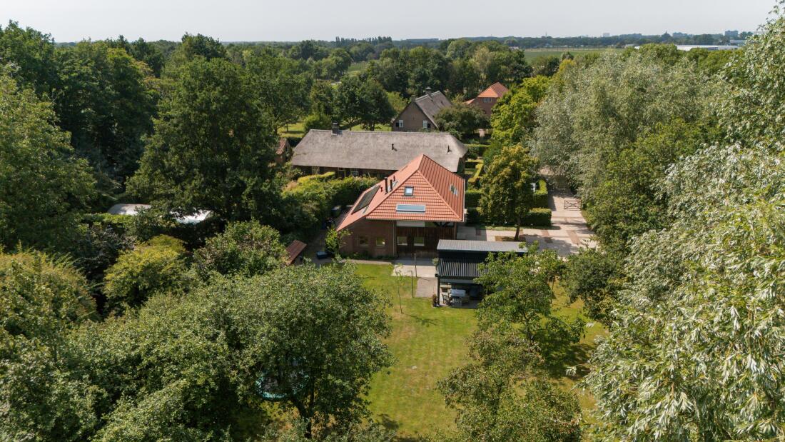 Lage Zwaluwe photo