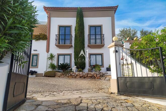 Albufeira and Olhos De Água photo