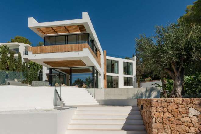 Roca Llisa Ibiza photo