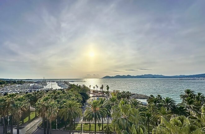 Juan-les-Pins photo