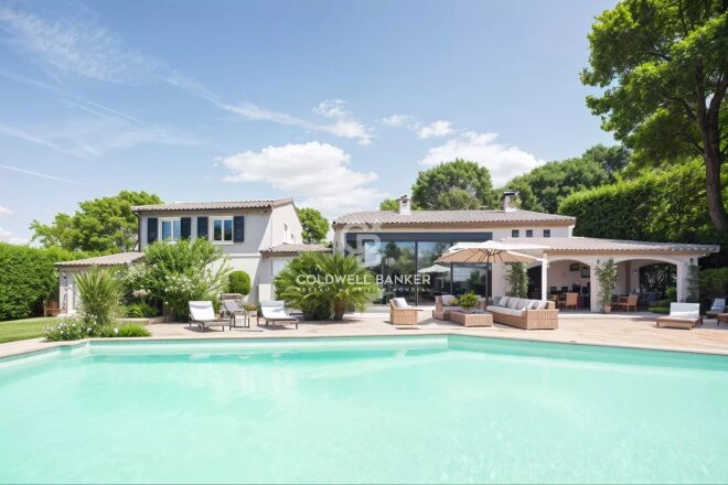 Antibes photo