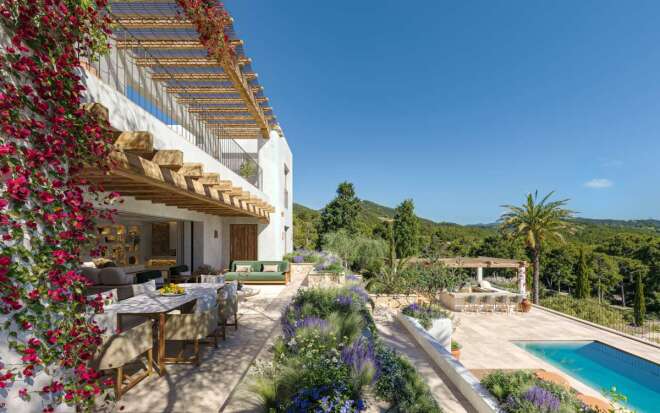 Santa Eulària des Riu photo