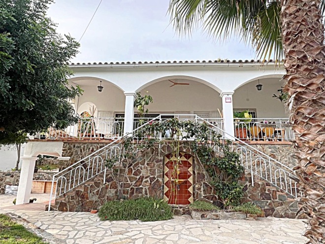 San Miquel photo