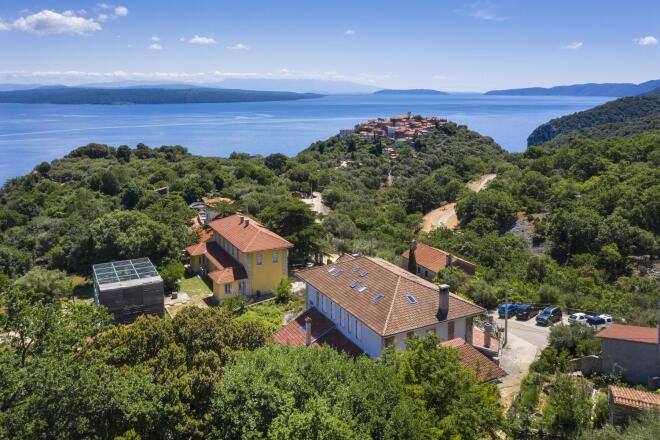 Pula - Umgebung photo