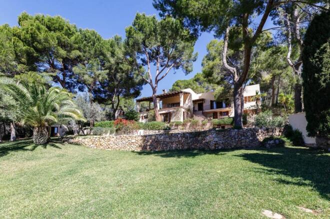 Andratx / Urbanisation Es Camp De Mar photo